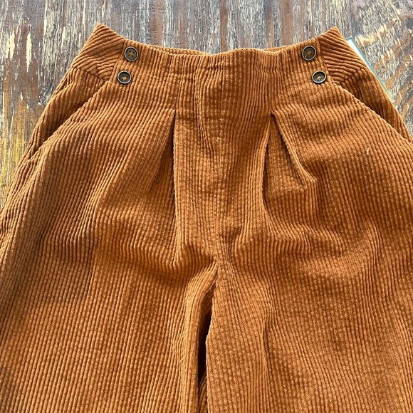 Carmel corduroy high waisted wide leg pants - Picture 5 of 8
